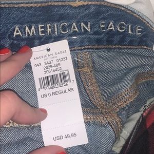 Brand New American Eagle 90’s Boyfriend Jeans